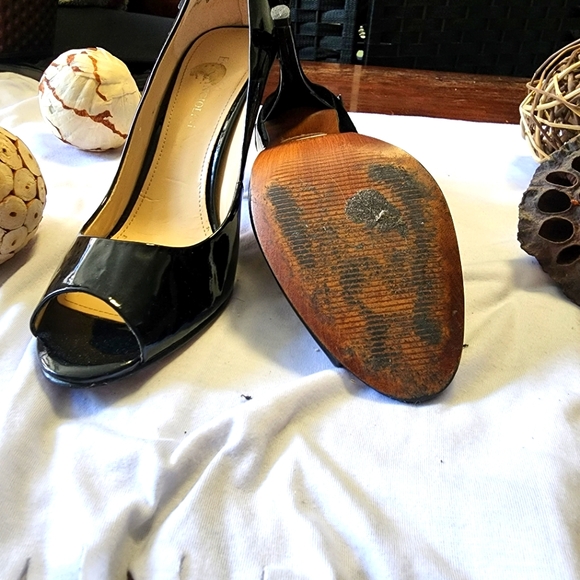 Black Heel Sandals - Picture 3 of 7